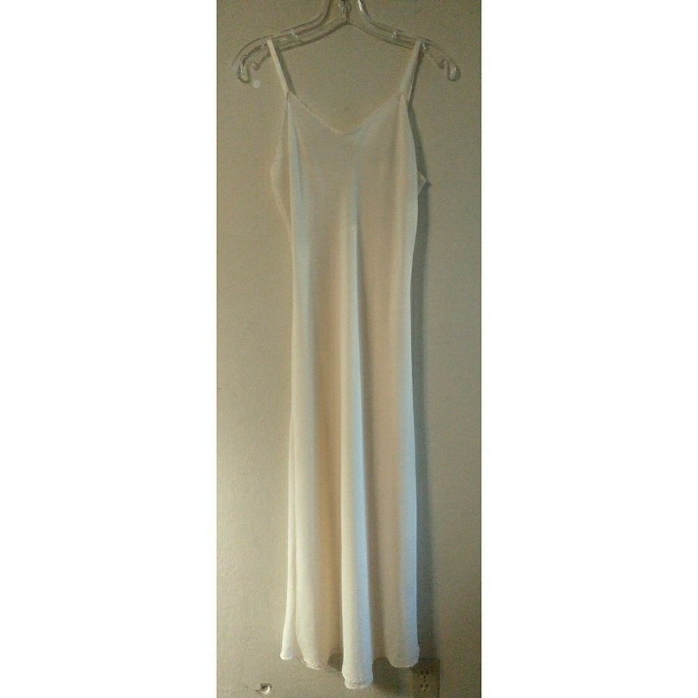 DONATING TOMORR Vintage 70s Slip Maxi Ivory SZ 38